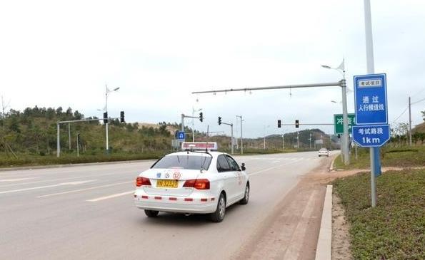 科目三牢记这10句口诀考试一把过,科目三记住这几点再笨也能一把过