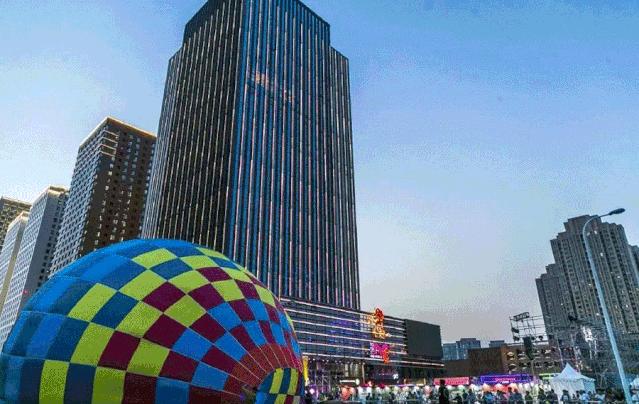 夜太美！这16个抓住“夜经济”红利的mall，已经玩嗨了