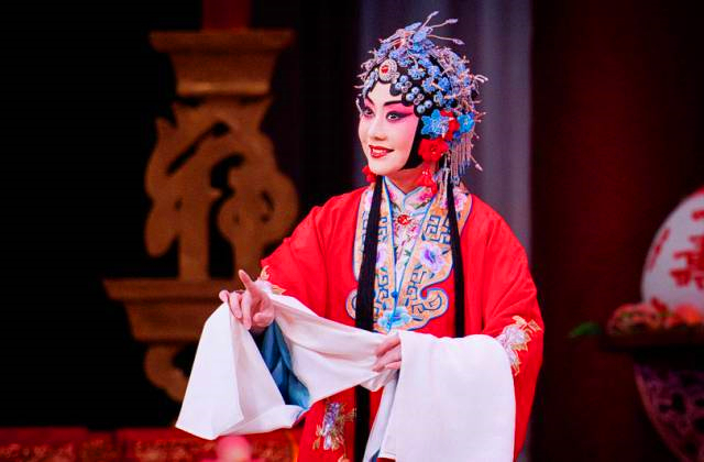 李胜素在《梅兰芳》中表演,李胜素梅兰芳