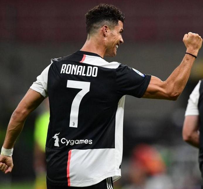 c罗疯狂技能大全,c罗疯狂的过人视频