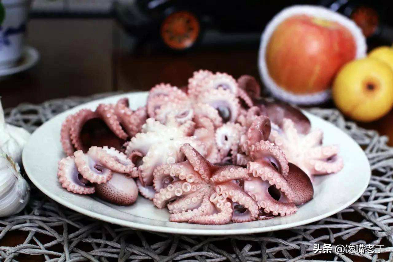 八爪鱼越煮越硬吗,八爪鱼要怎么做才不会缩水严重