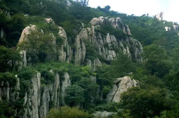 金秋时节一起游览香山,五一香山赏花