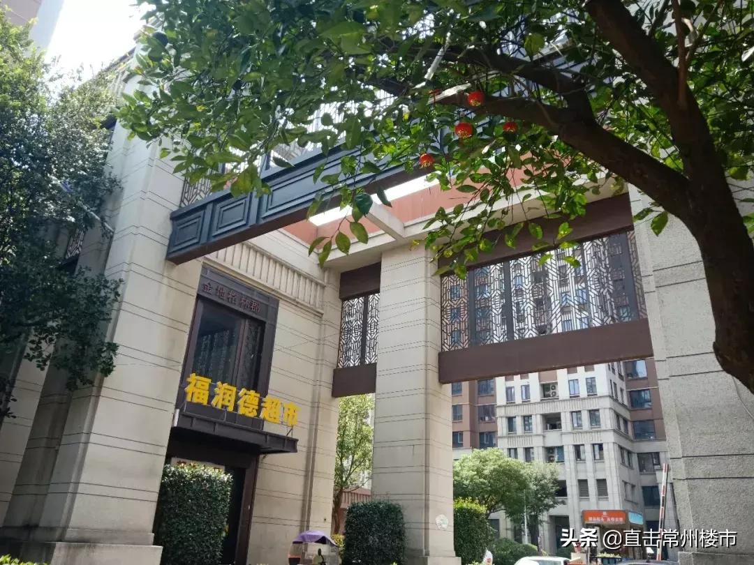 惊了!一街之隔,常州3家小区门禁天差地别