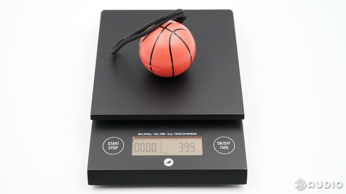 足球篮球蓝牙耳机拆解,足球款蓝牙耳机