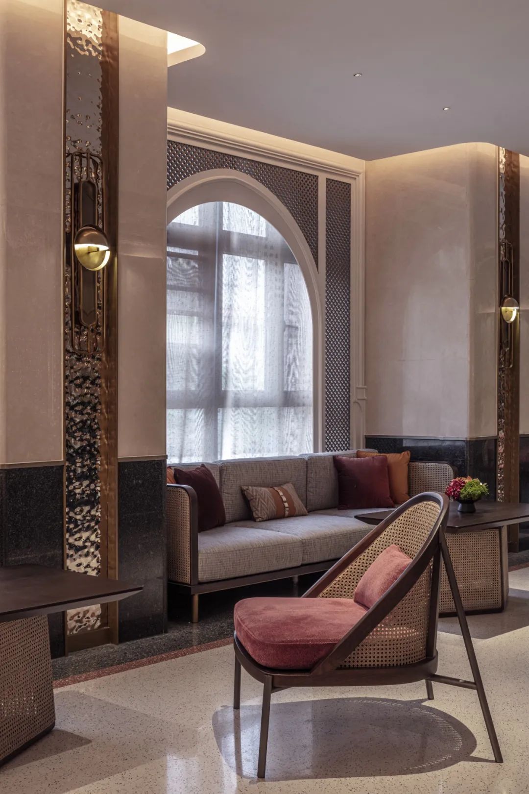 古典与流行的融合,古典韵味与现代气质