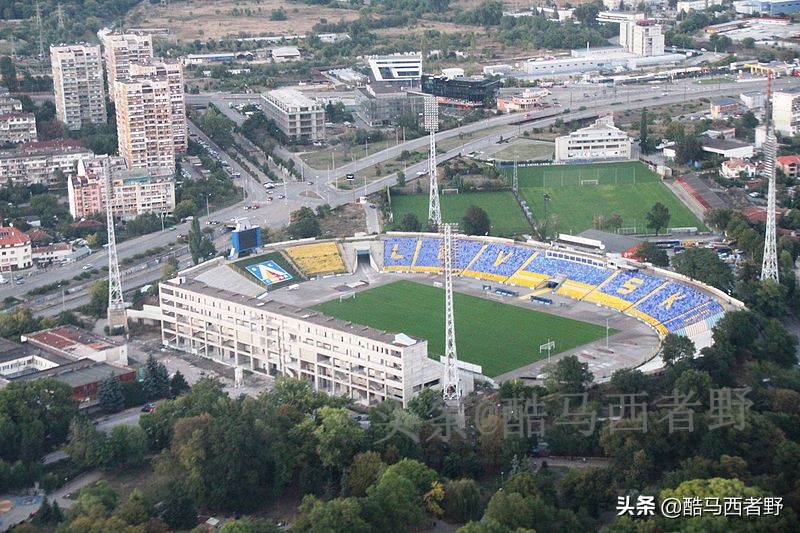 全球容纳人数最多的足球体育场,足球体育场有哪些