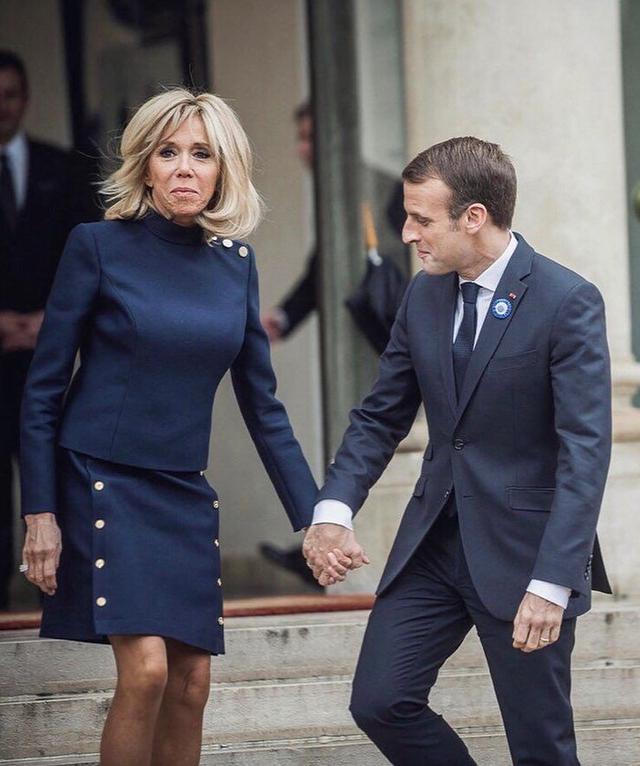 布丽吉特颜值巅峰照片马克龙,布丽吉特马克龙造型