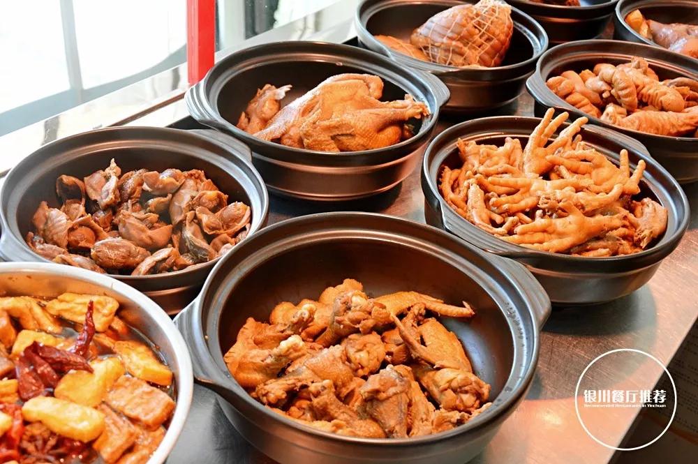 20多年老汤，在同心路卖卤煮