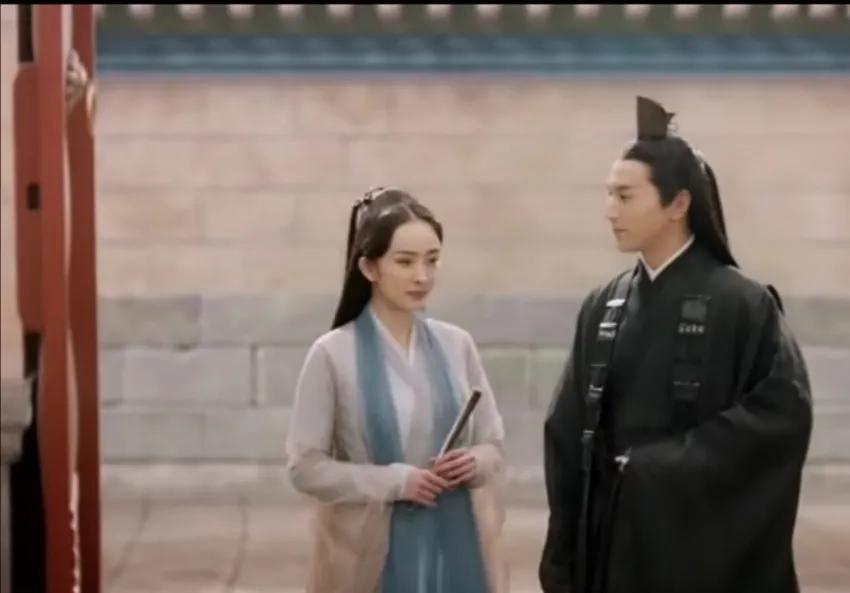 三生三世:为何奈奈看到和素素相似的白浅,会以为是结魄灯的功劳