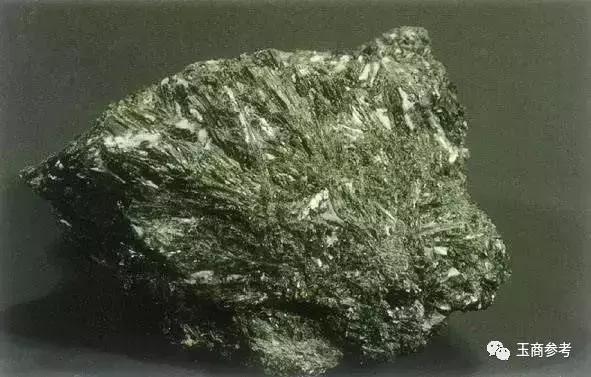 收藏玉石你需要知道的,玉石的种类鉴别分析