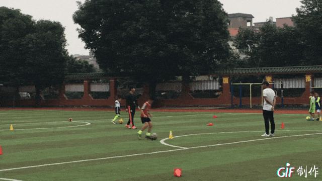 荔湾区中小学校园足球联赛,广州市荔湾区龙溪小学足球比赛