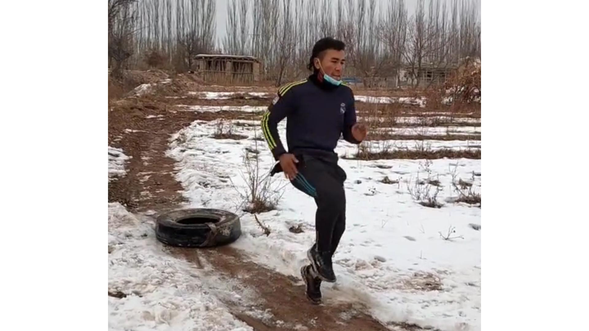 努尔飞腿踢过几场比赛,努尔飞腿u21首秀进球