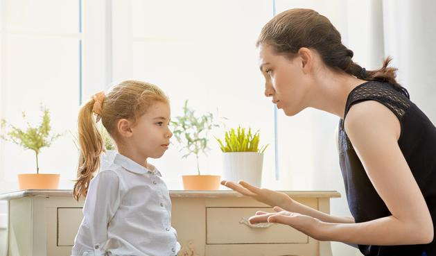 孩子人来疯的行为怎么纠正,人来疯孩子怎么教育