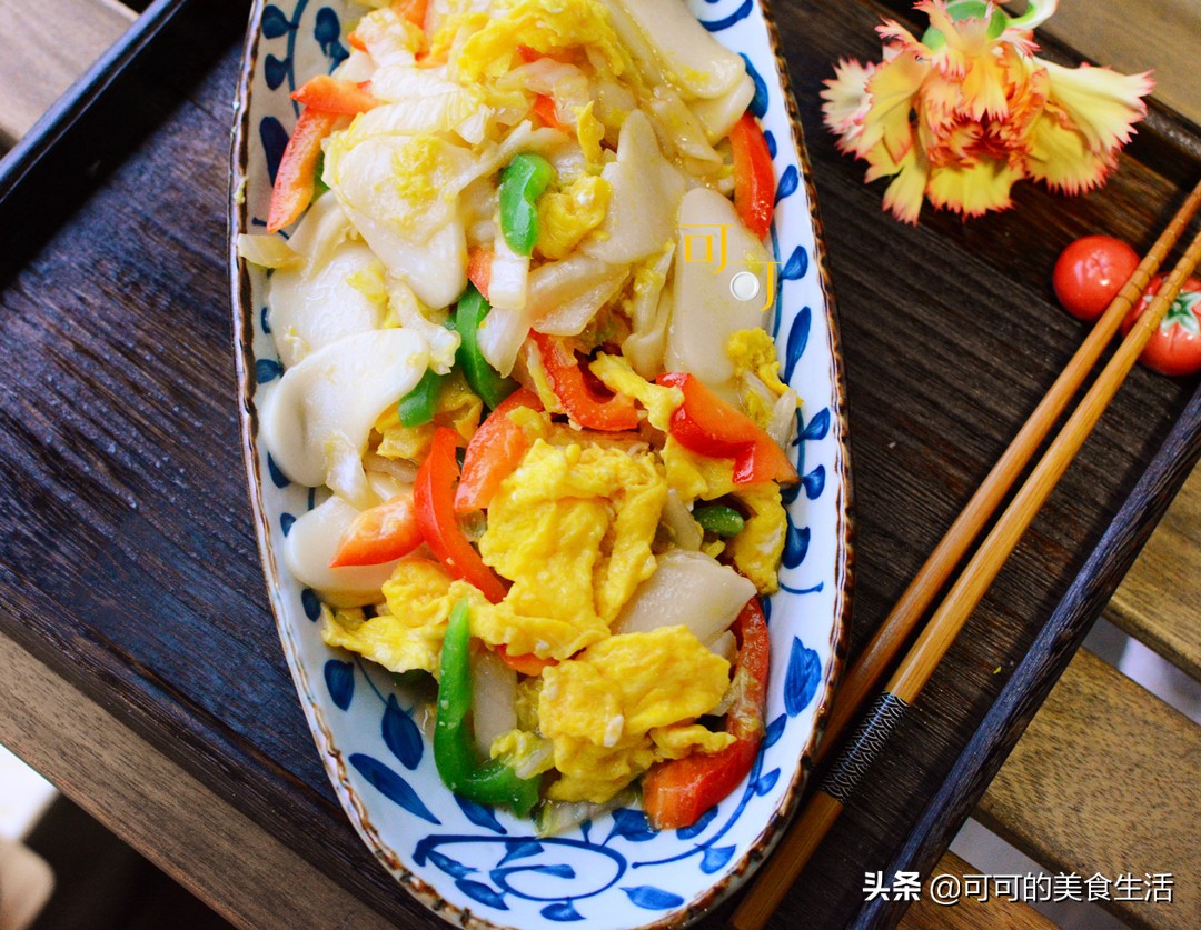 年糕鸡蛋的做法视频,一根年糕用菜怎么炒