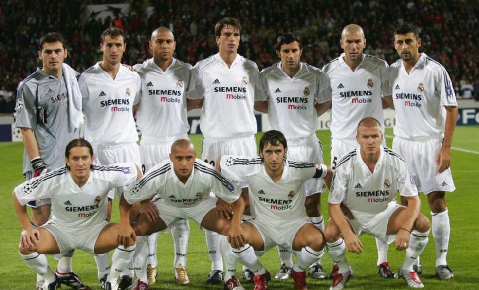 巴萨新球员参观巴萨博物馆,巴萨球迷目睹巴黎翻盘