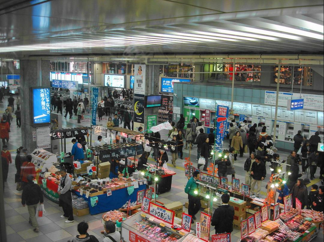 大阪心斋桥恢复繁华,日本大阪心斋桥的黄金地段