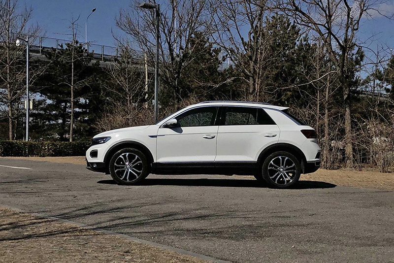 一汽大众探歌suv,大众suv探歌低配落地多少钱