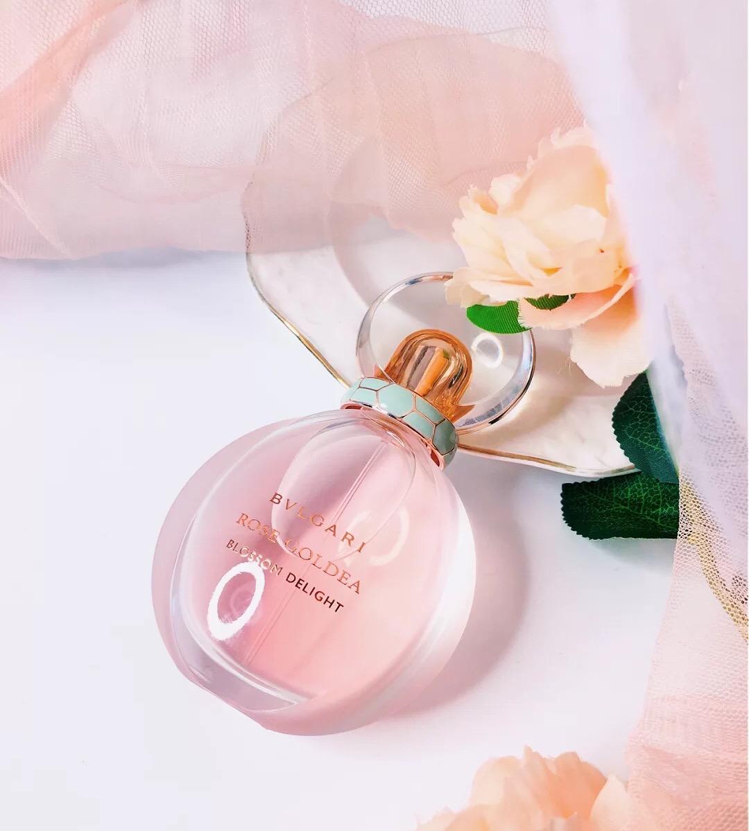 优雅知性适合什么香水,擦肩而过就忘不掉的香水推荐