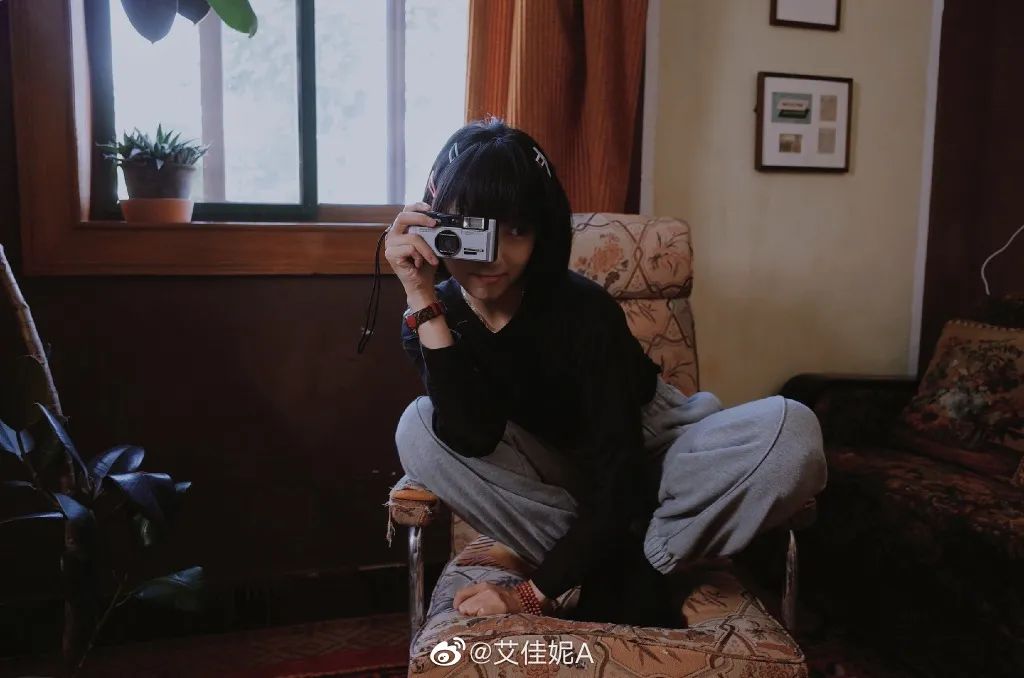 公开恋情？他前女友瓜好大