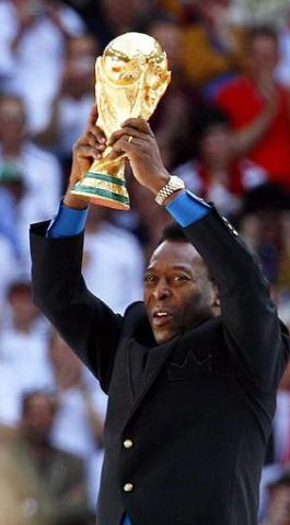 贝利预测2022年世界杯冠军是谁,贝利有没有金靴