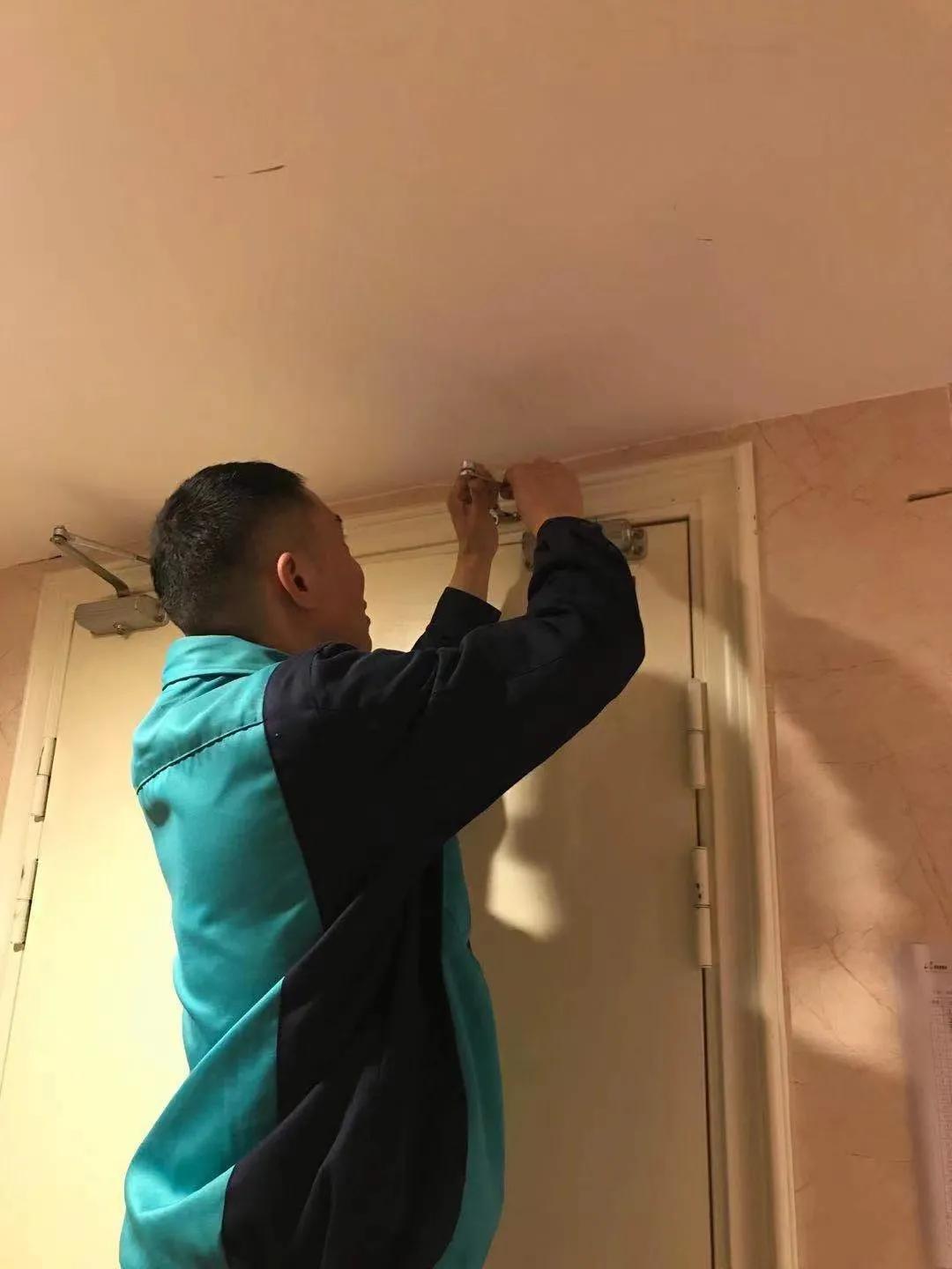 业主说温暖明亮的房子,业主感叹住小区的感受