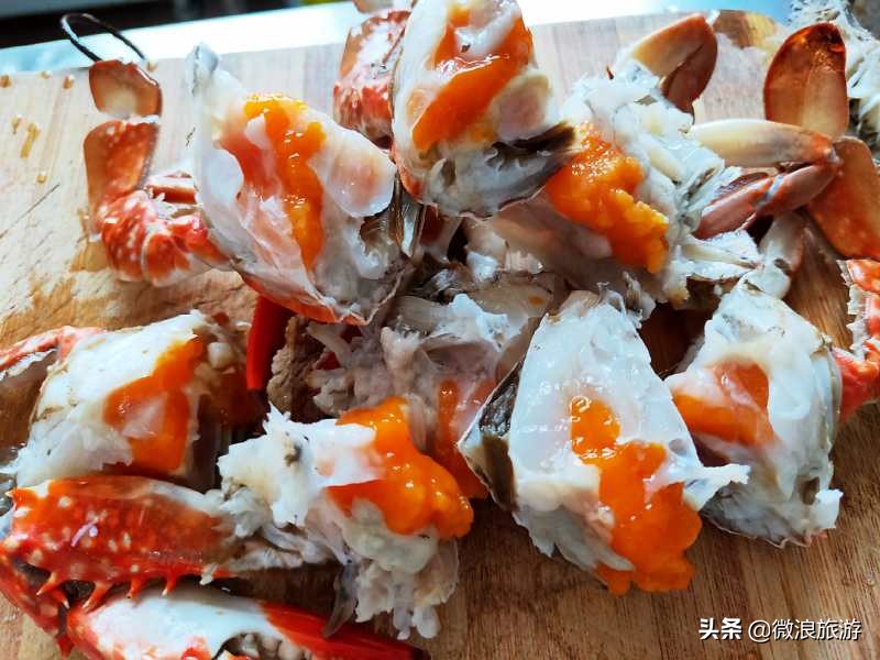 “死螃蟹”上餐桌，被一抢而光，渔家乐老板道出了一个秘诀