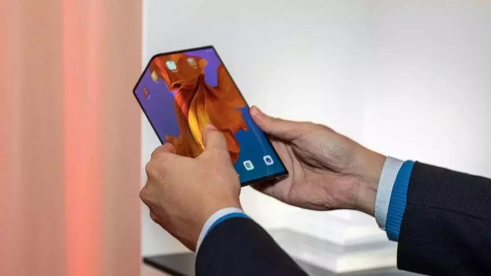 华为折叠手机贴膜,华为折叠屏能贴膜吗