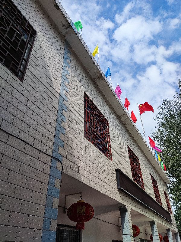 赤日炎炎似火烧谁作的诗,赤日炎炎似火烧下一句是什么