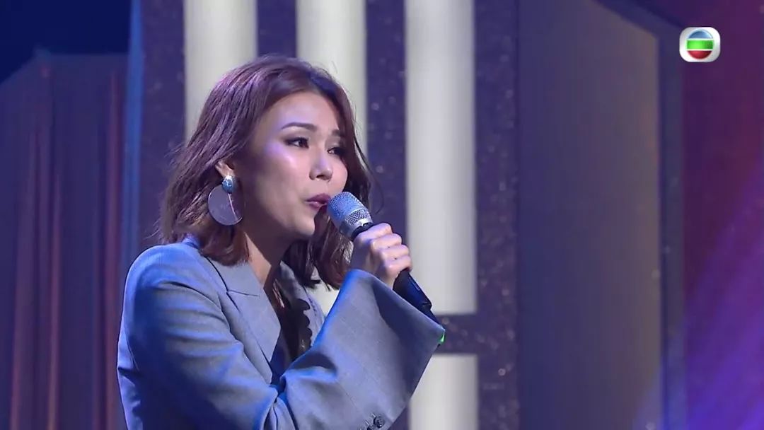 38岁前英皇小花怀第三胎患B型链球菌细菌入侵胎儿有致命危险