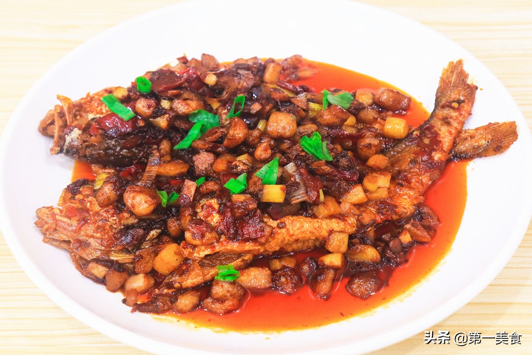 做鱼去腥的方法放酒还是醋,给鱼去腥技巧