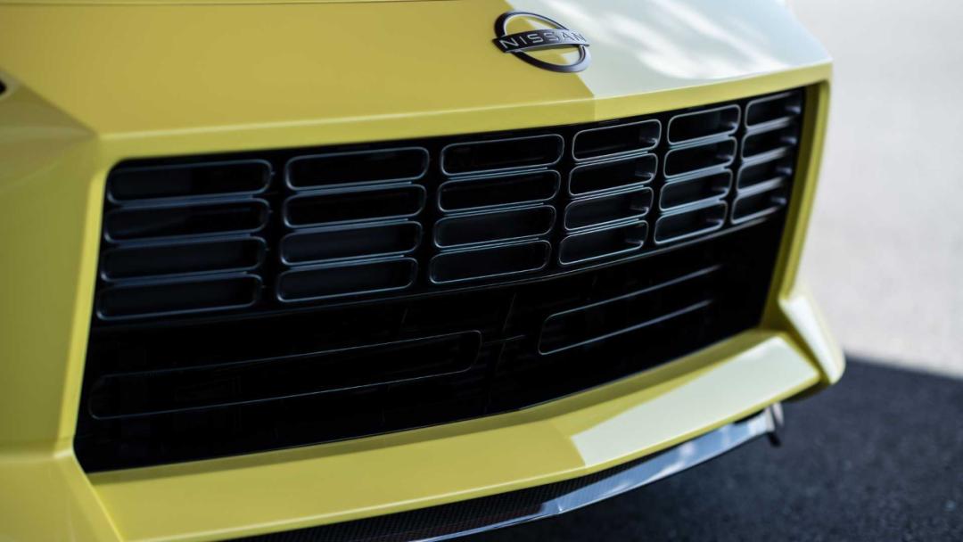 日本交警超跑,日本交警开跑车皇冠