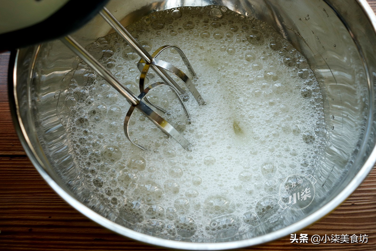 自己在家做蛋糕低成本,怎样自己在家做原价2999元的蛋糕