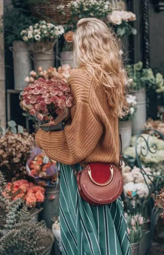 关于男人与女人之间的情感,男生第一次和女生旅行注意什么