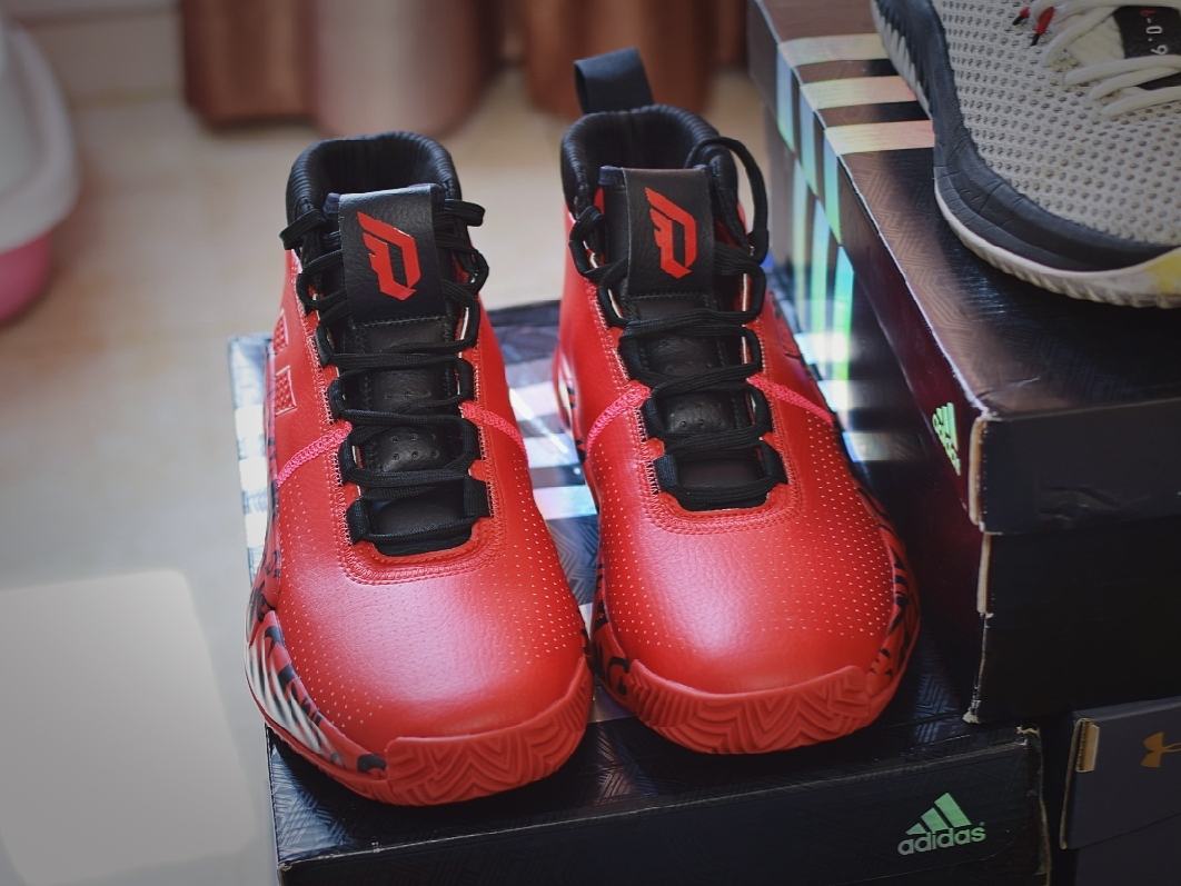 利拉德5最新款,利拉德5对比欧文5