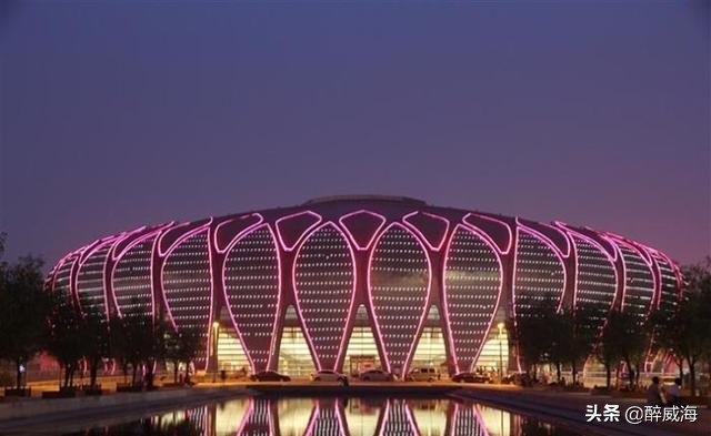 恒大球场建造视频,恒大球场美如画