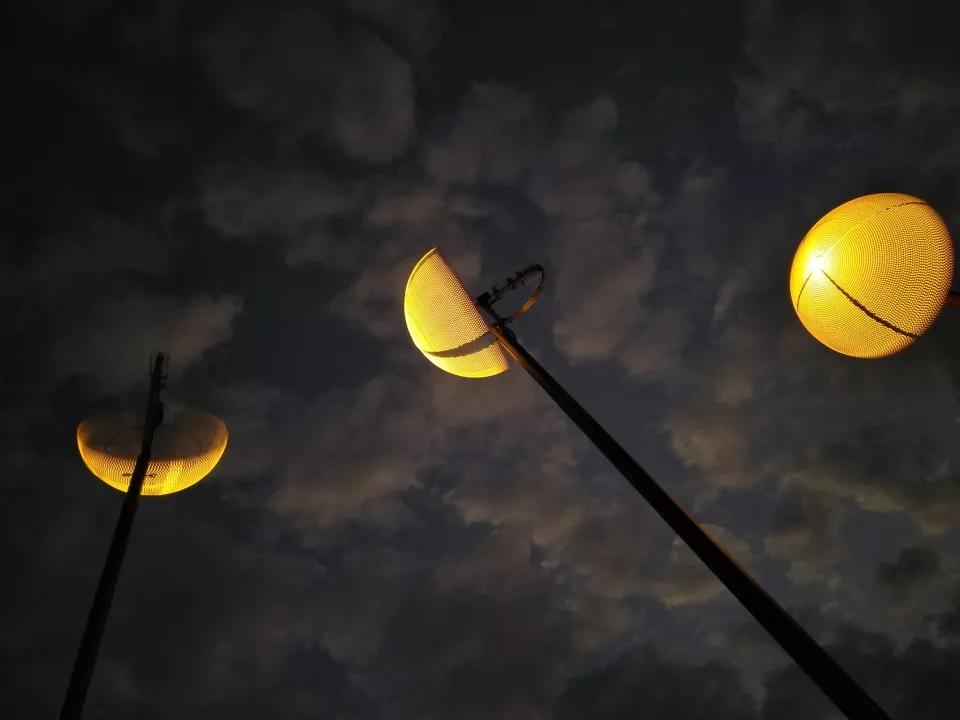 美得足以让人忘记时间流逝,美得让人静止的瞬间