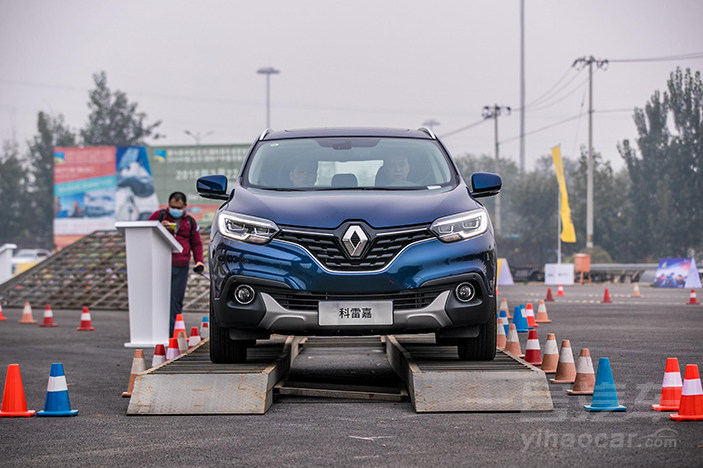 18年雷诺科雷嘉2.08万公里,雷诺科雷嘉四驱正常油耗