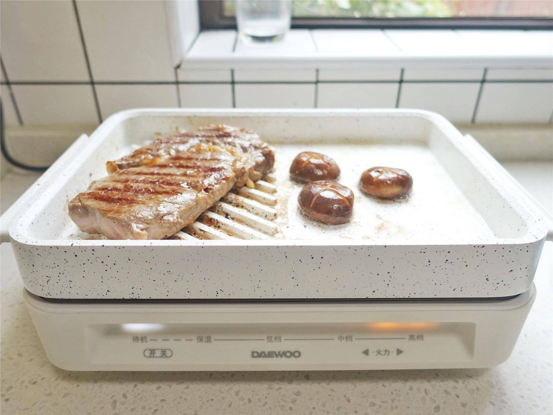 大宇料理锅测评,大宇daewoo聚嗨锅料理盘