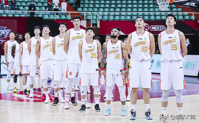 cba2019年深圳男篮名单,2020深圳男篮队员名单