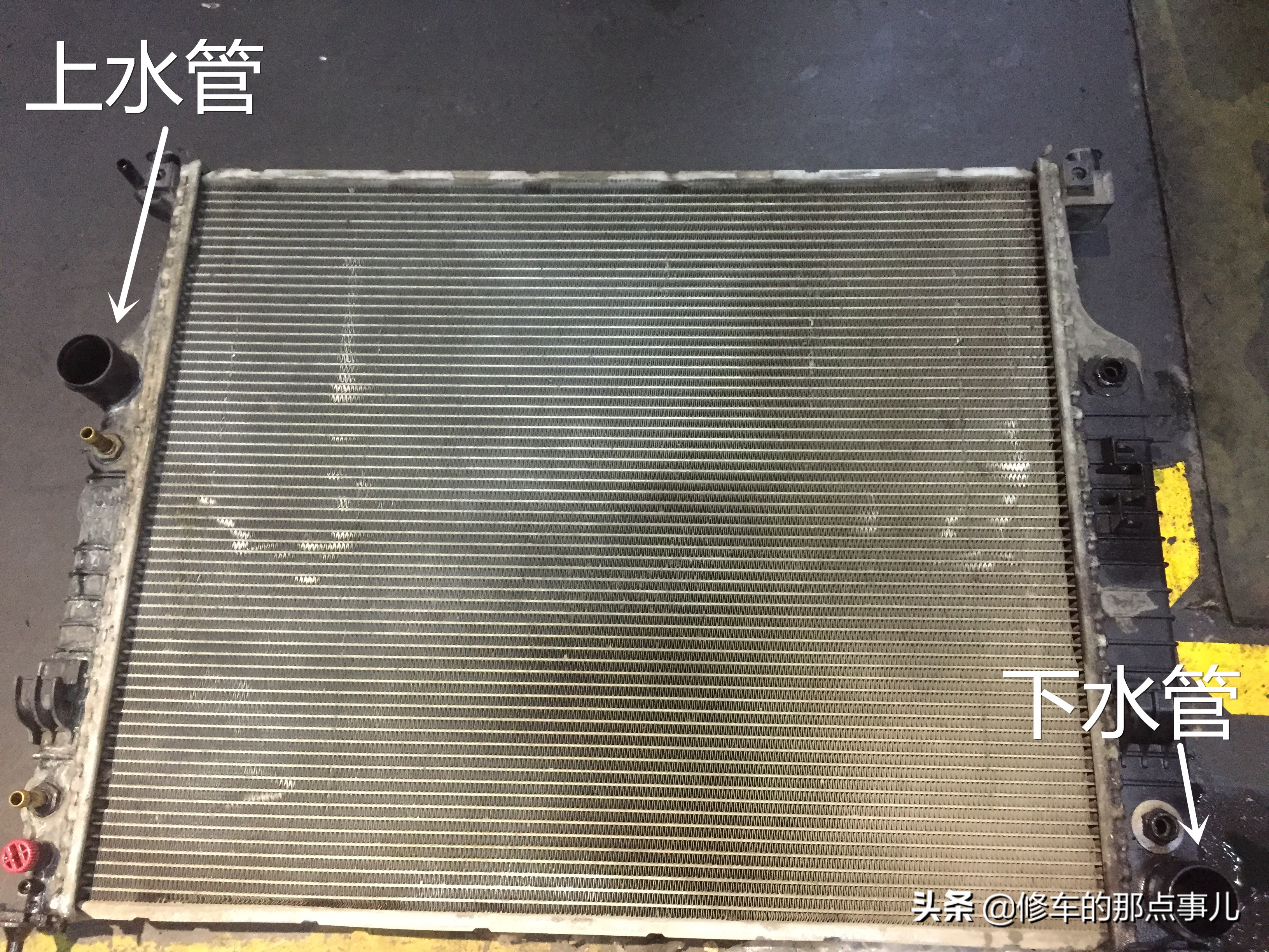 奔驰ml维修保养,奔驰ml水箱免拆清洗视频