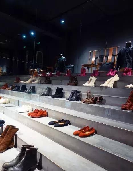 当你自以为穿得很潮去买手店 (时髦又小众魔都买手店逛街攻略)