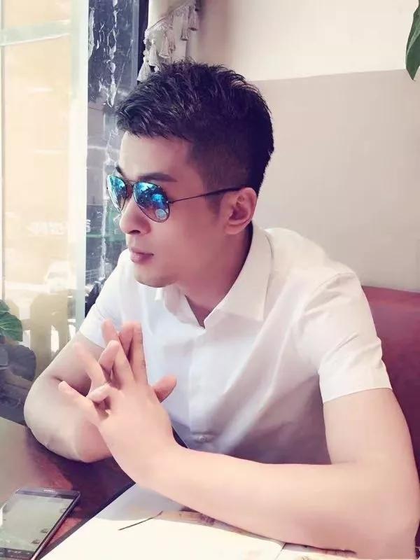 带货一哥完整视频,带货一哥直播搞笑视频