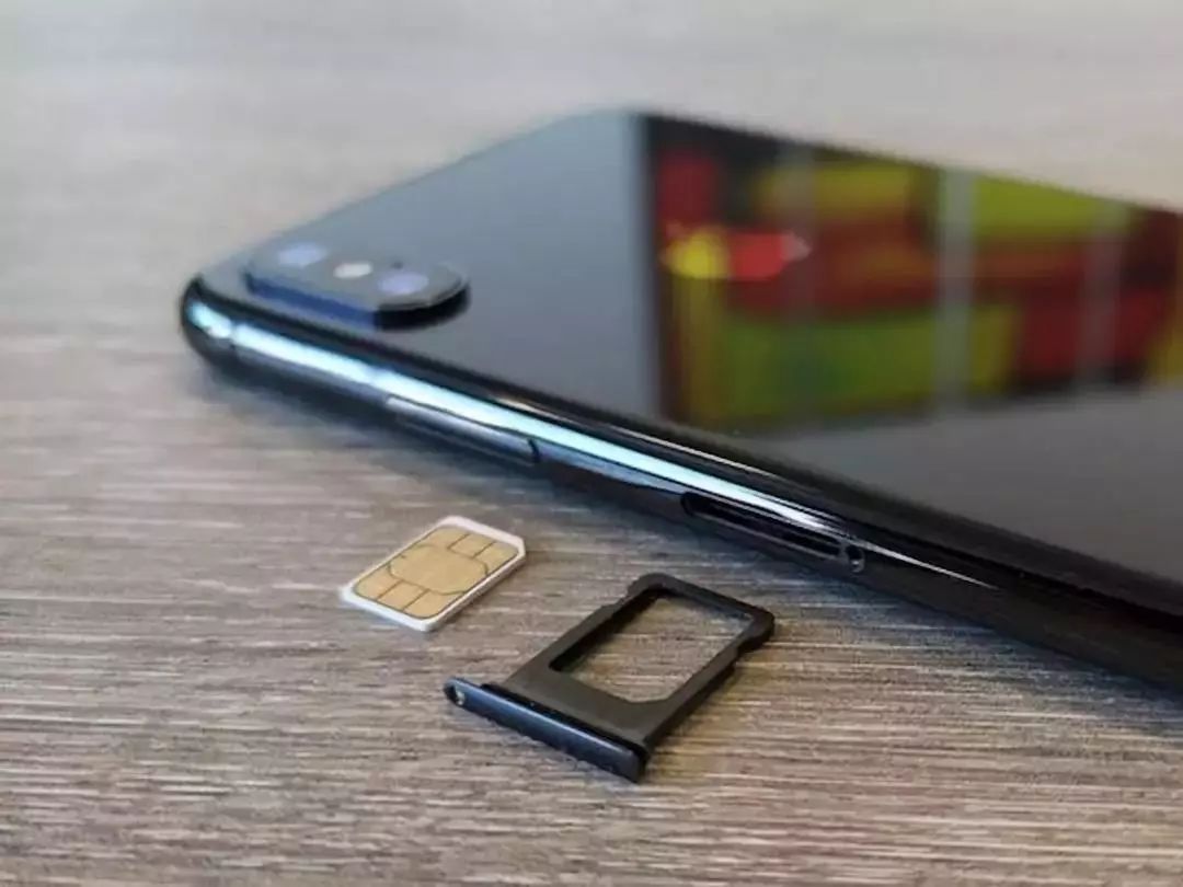 esim卡和sim卡是有区别的吧,esim卡跟手机卡有什么关系