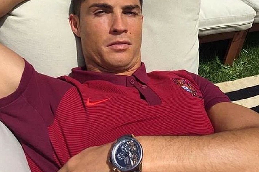 球星乔丹库里,篮球明星库里的手表