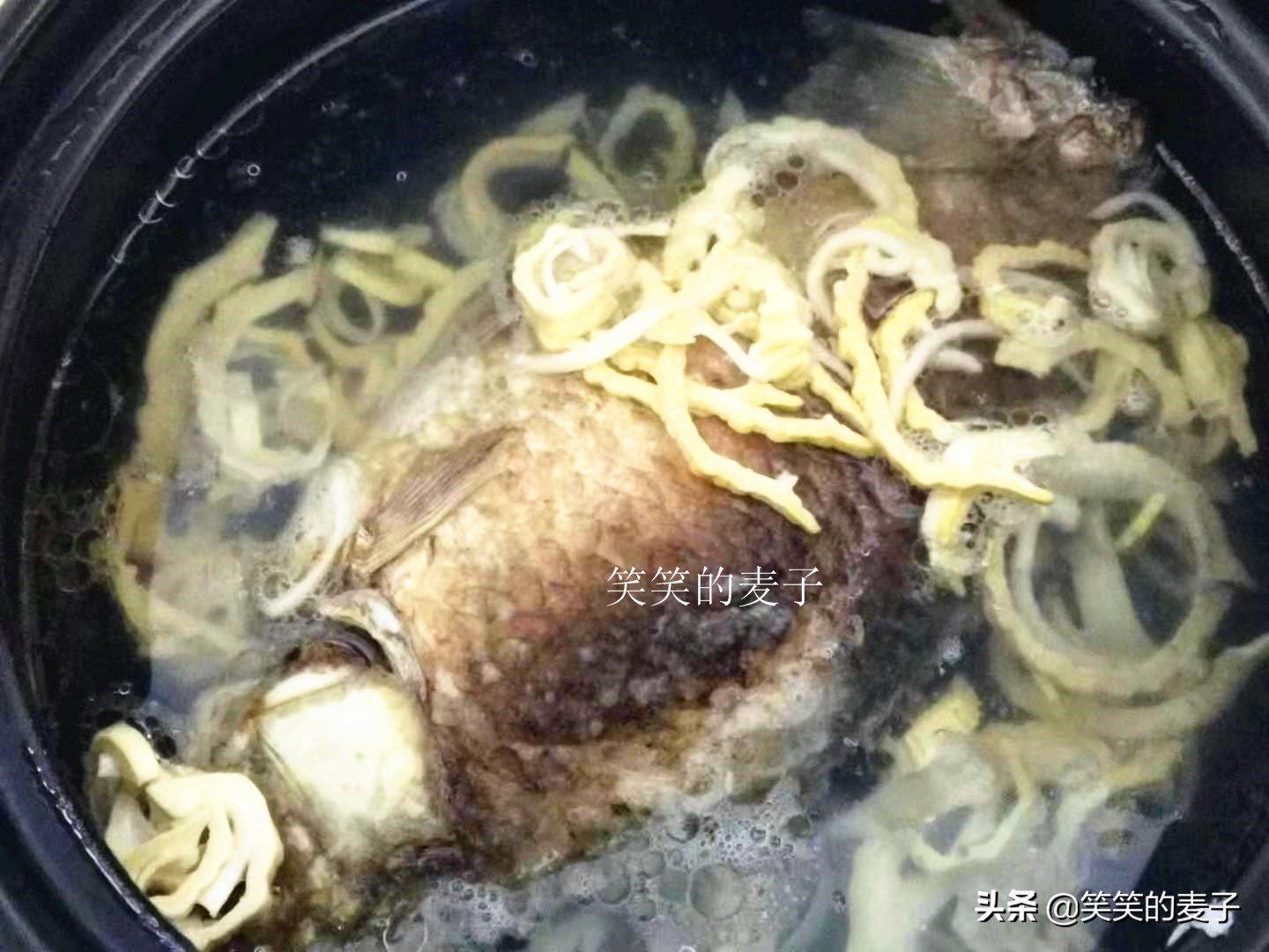 毛竹笋干怎么泡发最快最好吃,自己做笋干泡多少时间可以烧肉