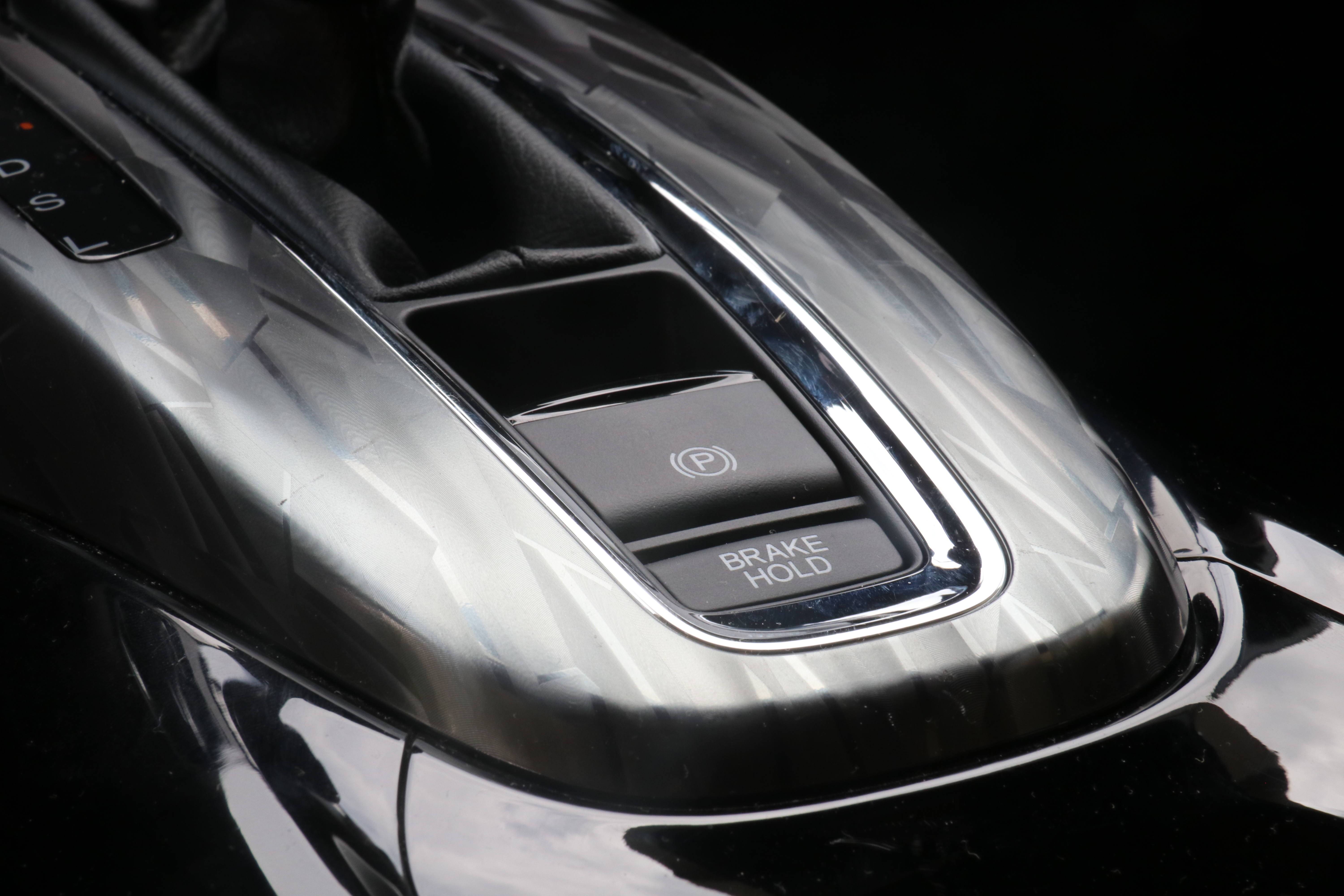 动力可以不用但一定要有霸道,动力可以不用但一定要有大众