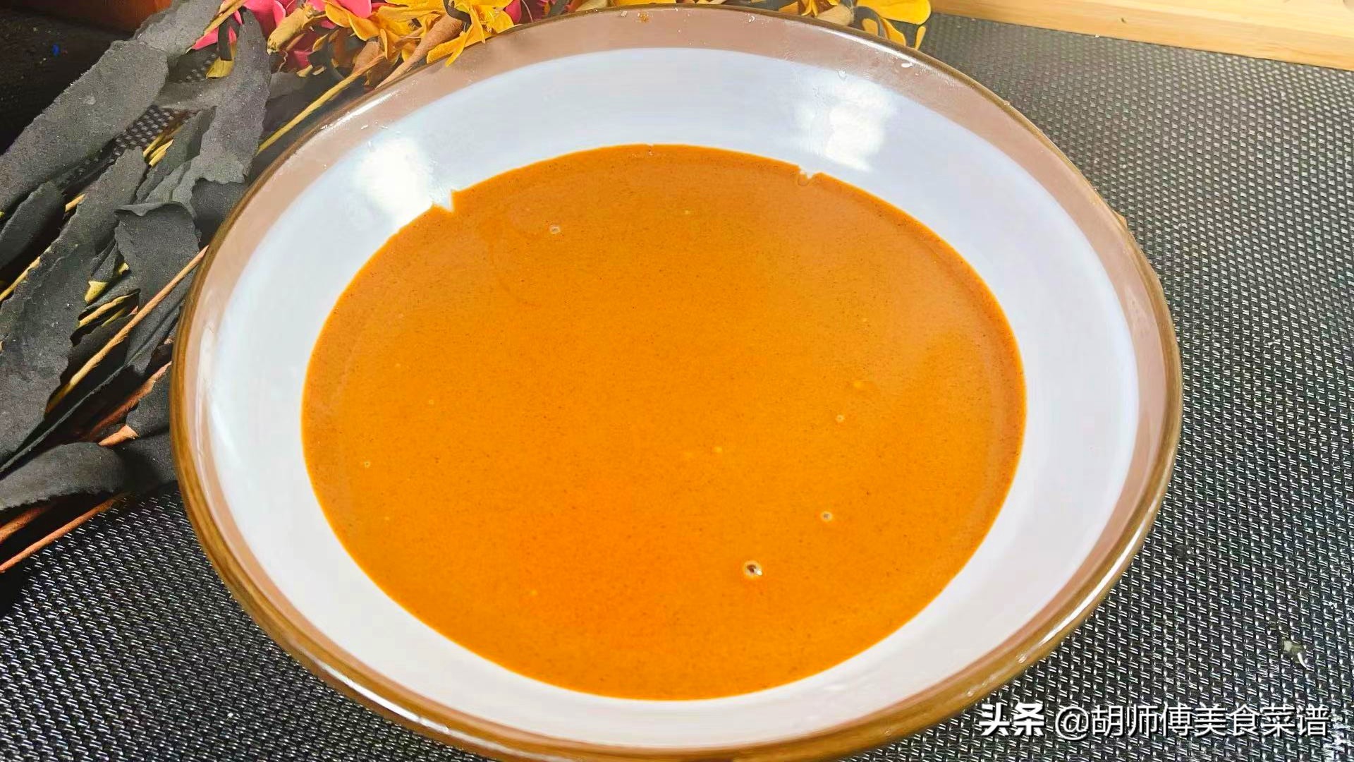 调芝麻酱时，放食用油放水都错了！教您一招，比火锅店更香更好吃