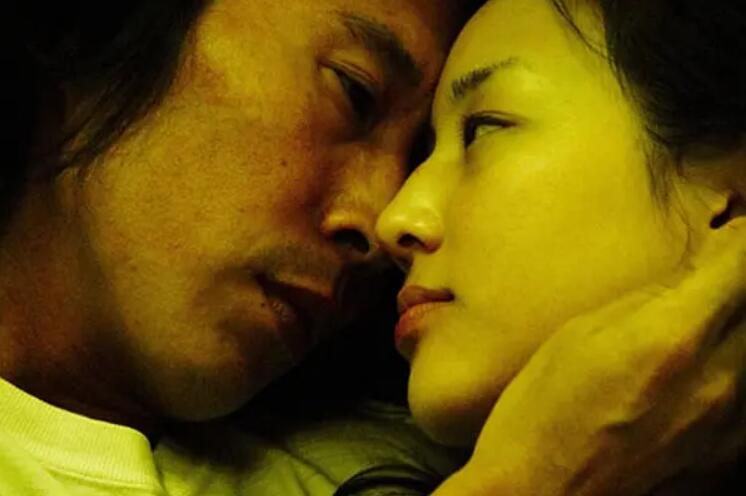 钮承泽张钧甯吻戏视频,钮承泽吻戏