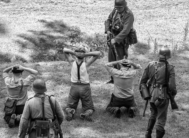 为什么在二战德国一定要杀犹太人,为什么二战时期德国要杀犹太人