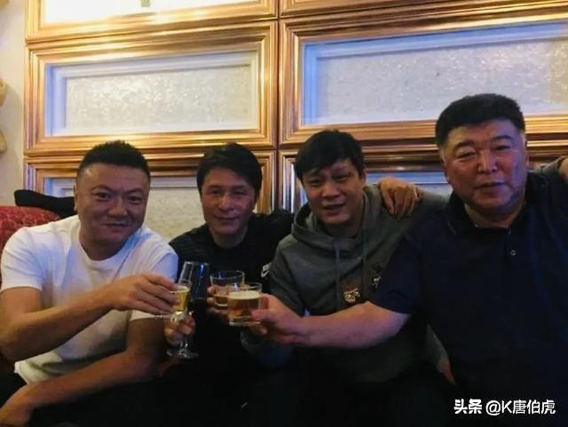 川足往事患难见真情,川足魏群